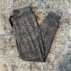 Lululemon Joggers Size 4 | Leggings | Sweatpants | Athletic Pants